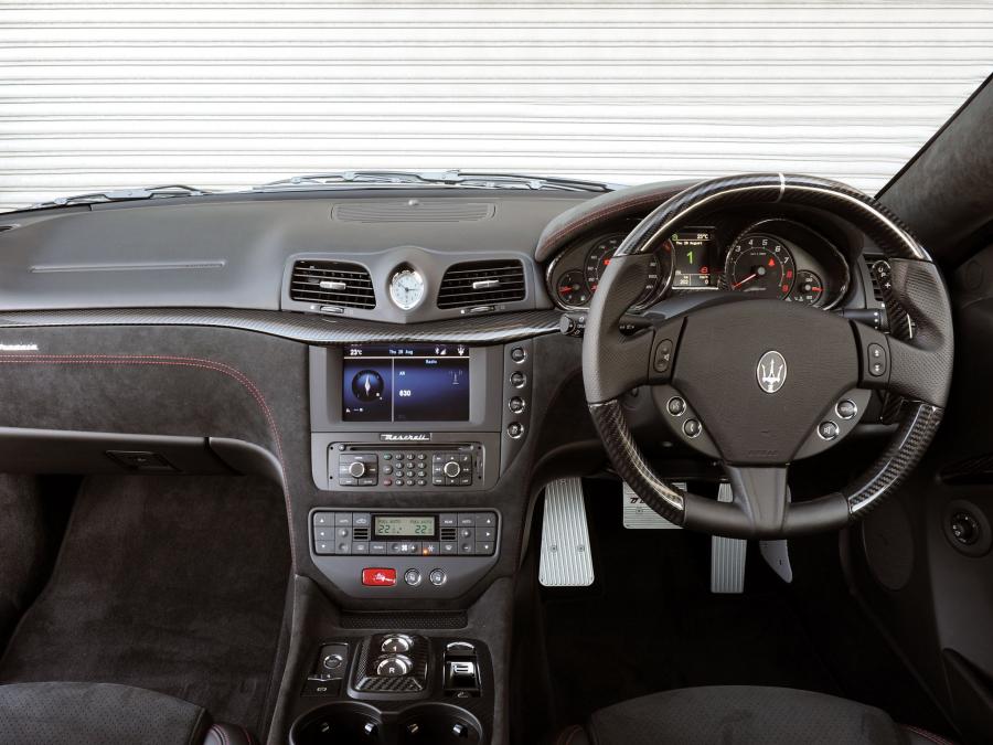  Maserati GranTurismo MC Stradale 2013 года  (AU) (фото 2 из 15)